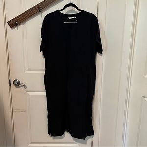 Uniqlo Linen Short Sleeve Midi Tunic Kaftan with V neck and side slits